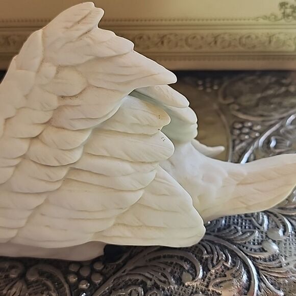 Vintage 2001 Heritage Collection Fine Porcelain 'Silent Splendor' Swan Coquette - Picture 8 of 15